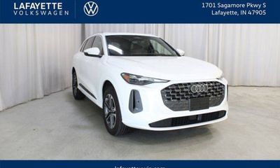 2025 Audi Q5 Quattro Premium