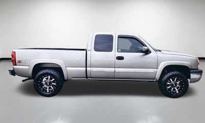 2003 Chevrolet Silverado LS