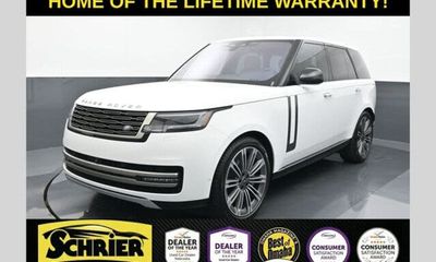 2023 Land Rover Range SE
