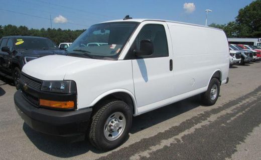 2025 Chevrolet Express 2500