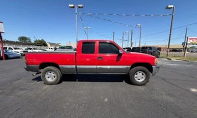 1999 GMC Sierra Base