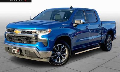 2023 Chevrolet Silverado LT