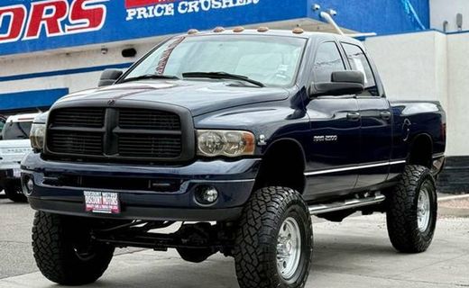 2004 Dodge RAM SLT