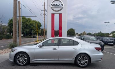 2015 Lexus LS 460