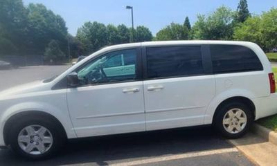 2010 Dodge Grand Caravan SE
