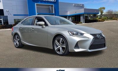 2018 Lexus IS 300
