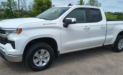 2025 Chevrolet Silverado LT