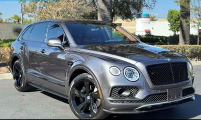 2018 Bentley Bentayga W12 Signature