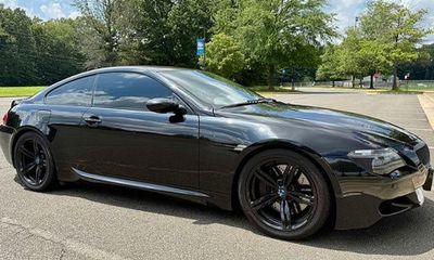 2006 BMW M6 Base