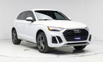 2024 Audi Q5 E S Line Quattro