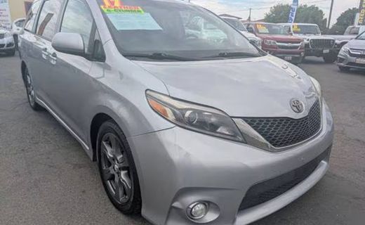 2017 Toyota Sienna