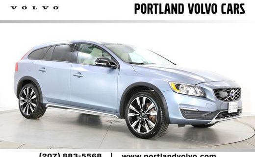 2018 Volvo V60CC Premier