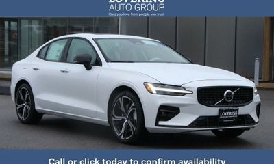 2023 Volvo S60 Plus Dark With