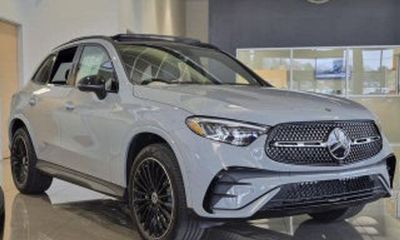2025 Mercedes-Benz GLC-Class GLC300