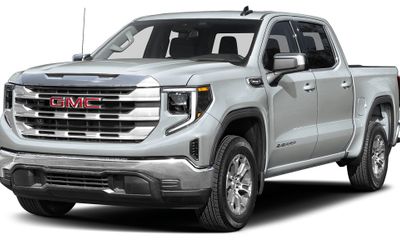 2026 GMC Sierra SLE