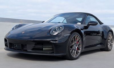 2026 Porsche 911 Carrera S 4S