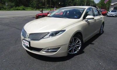 2014 Lincoln MKZ Base