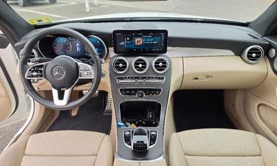 2021 Mercedes-Benz C-Class C300 4M