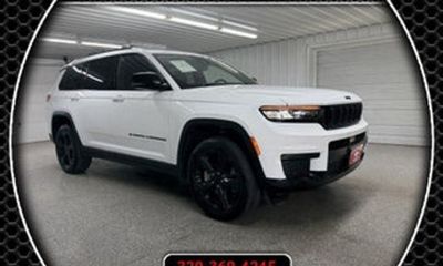 2022 Jeep Grand Cherokee L Laredo