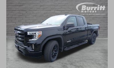 2022 GMC Sierra Limited Elevation