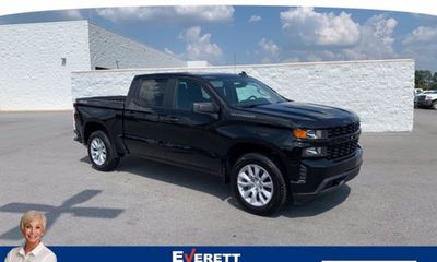 2021 Chevrolet Silverado Custom