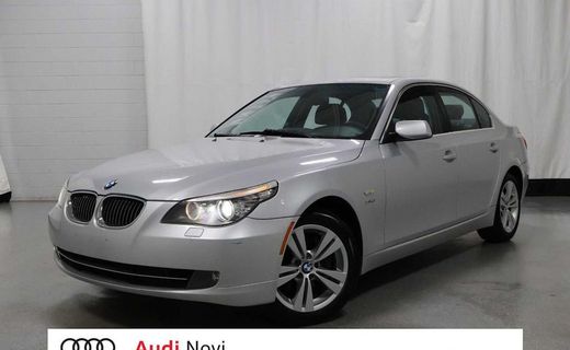 2009 BMW 528I