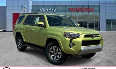 2023 Toyota 4RUNNER TRD Offroad Prem