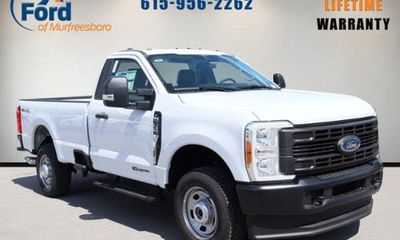 2023 Ford F-350 XLT
