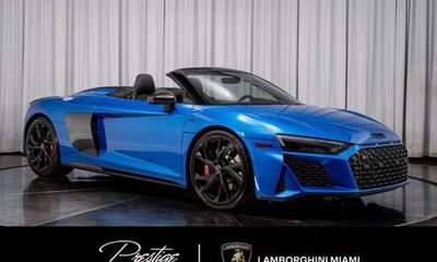 2023 Audi R8 V10 Performance