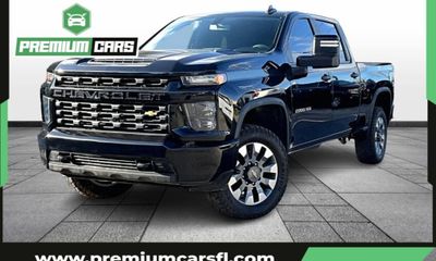 2023 Chevrolet Silverado HD Custom
