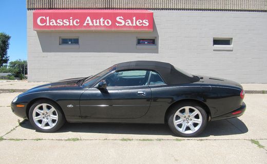 2000 Jaguar XK8