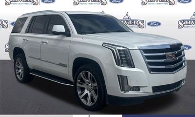2016 Cadillac Escalade Luxury
