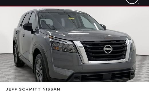 2025 Nissan Pathfinder S