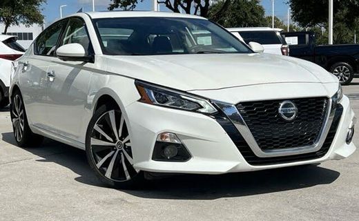 2020 Nissan Altima Platinum