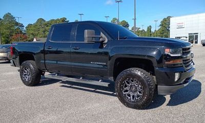 2018 Chevrolet Silverado LT