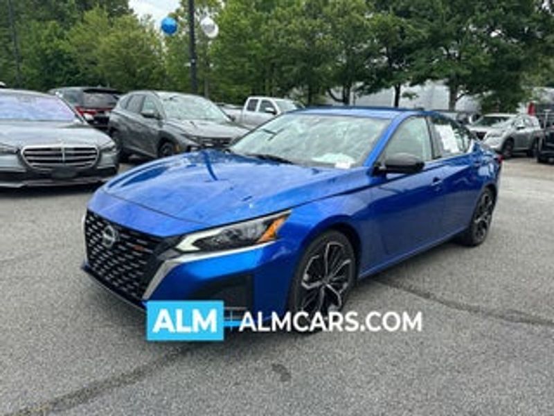 2023 Nissan Altima — a typically priced live listing