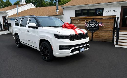2022 Jeep Grand Wagoneer Series II