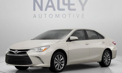 2016 Toyota Camry XSE