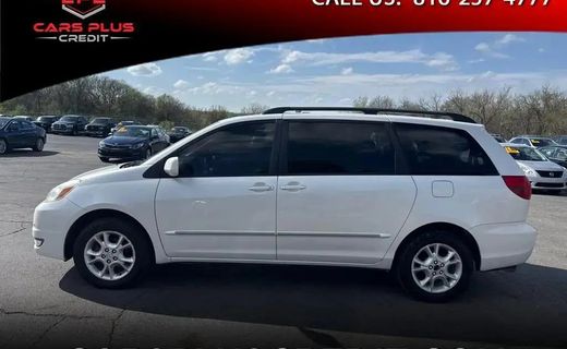 2004 Toyota Sienna XLE
