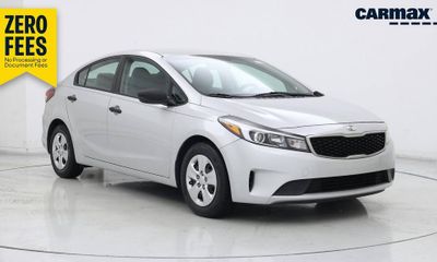 2017 Kia Forte LX Base