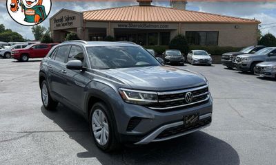 2020 Volkswagen Atlas Cross Sport SE 4MOTION With