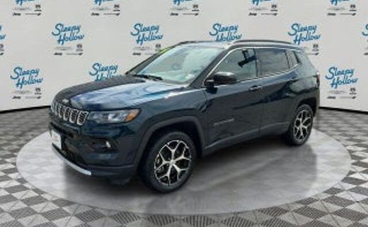 2025 Jeep Compass Trailhawk