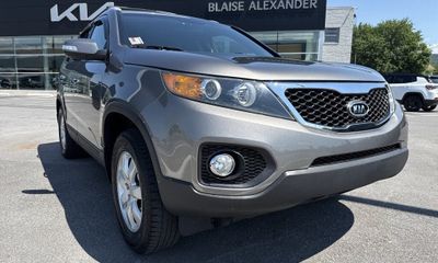 2012 Kia Sorento GL Middle LOW