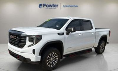 2022 GMC Sierra AT4