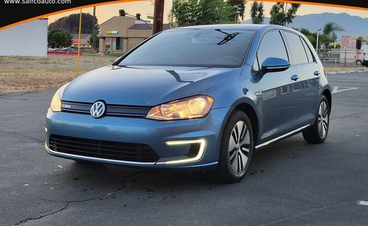 2016 Volkswagen E-Golf SE