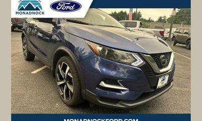 2022 Nissan Rogue Sport SL