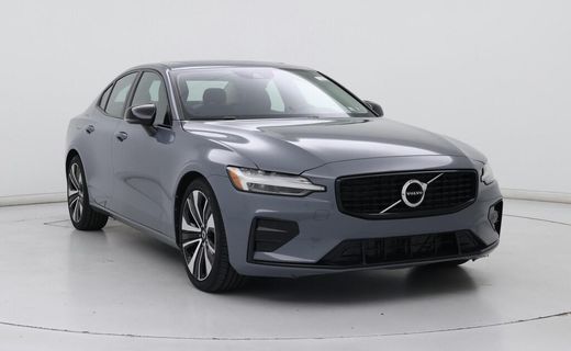 2022 Volvo S60