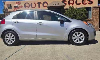 2014 Kia RIO 1 6 AT