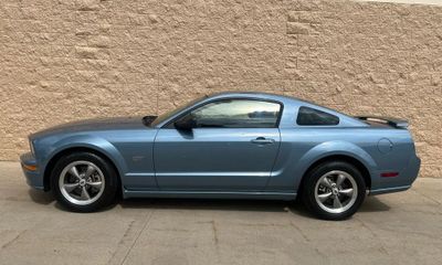2005 Ford Mustang GT
