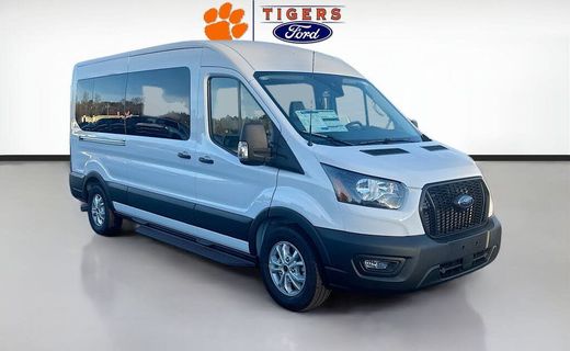 2025 Ford Transit Medium Roof